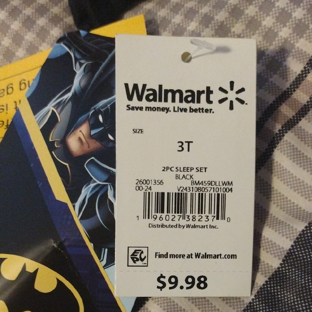 DC Comics Black and Yellow Batman Kids Costume Top - Picture 2 of 7